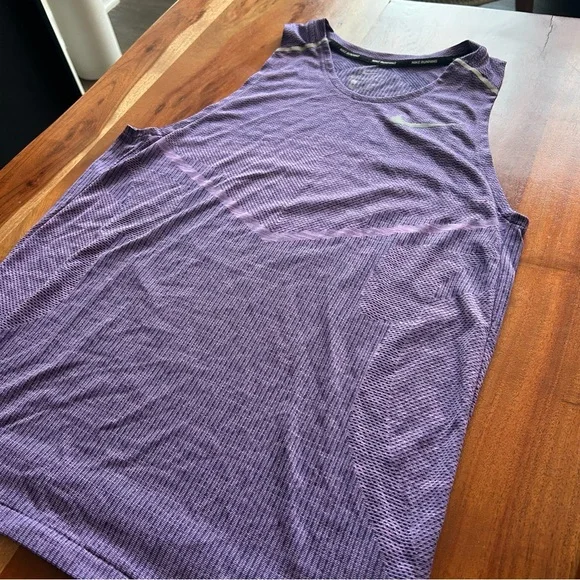 Nike Dri-FIT TechKnit Ultra Running Singlet - Picture 5 of 7